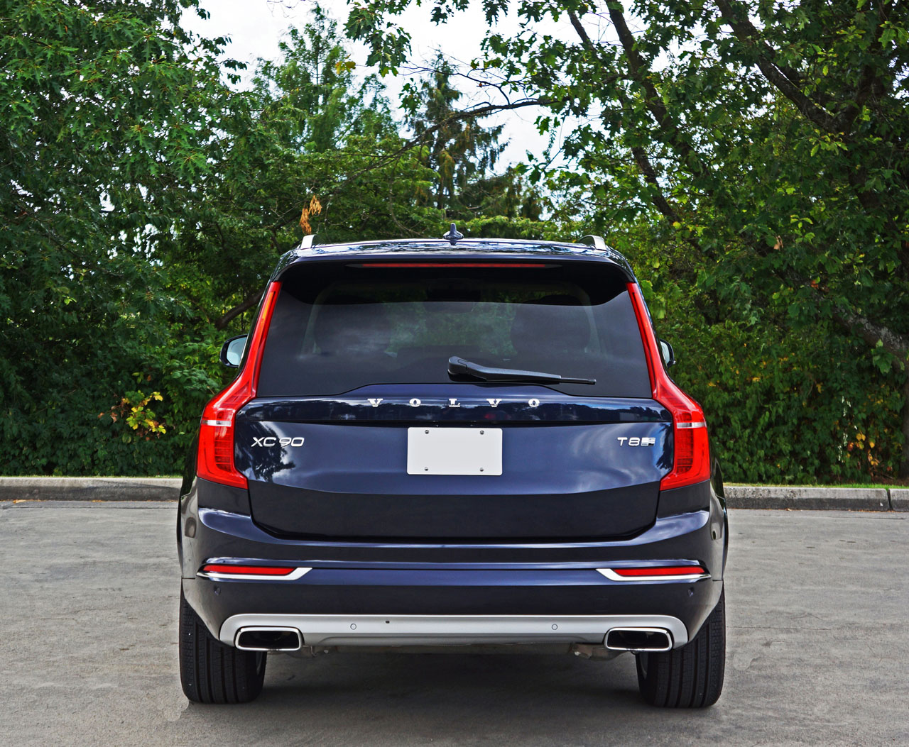 2017 Volvo XC90 T8 Twin Engine eAWD Inscription Road Test Review The Car Magazine