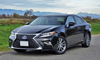 2017 Lexus ES 300h