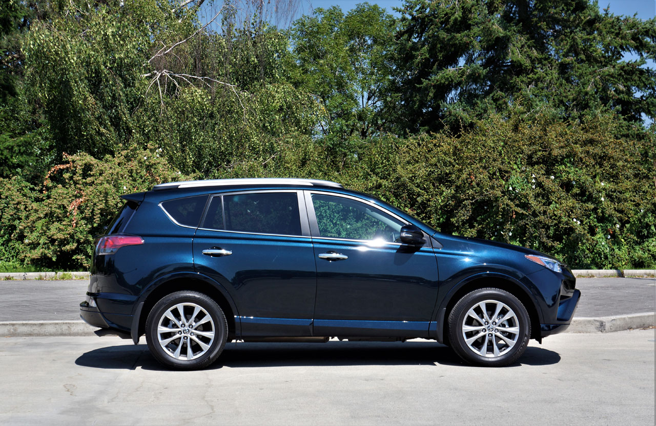 2017 Toyota RAV4 Limited Platinum AWD