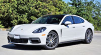 2018 Porsche Panamera 4