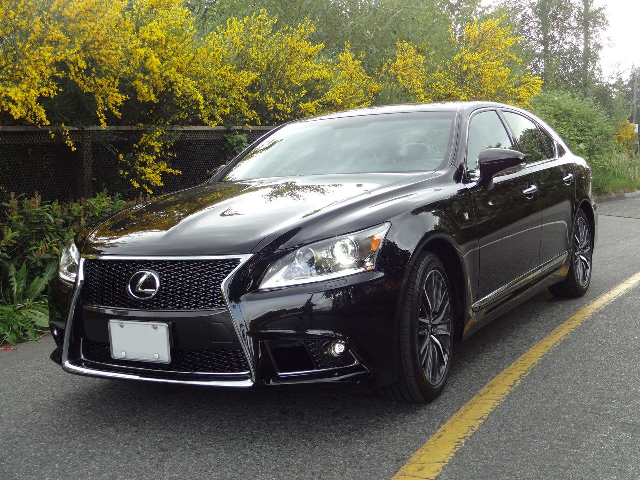 Лексус ls460 2014