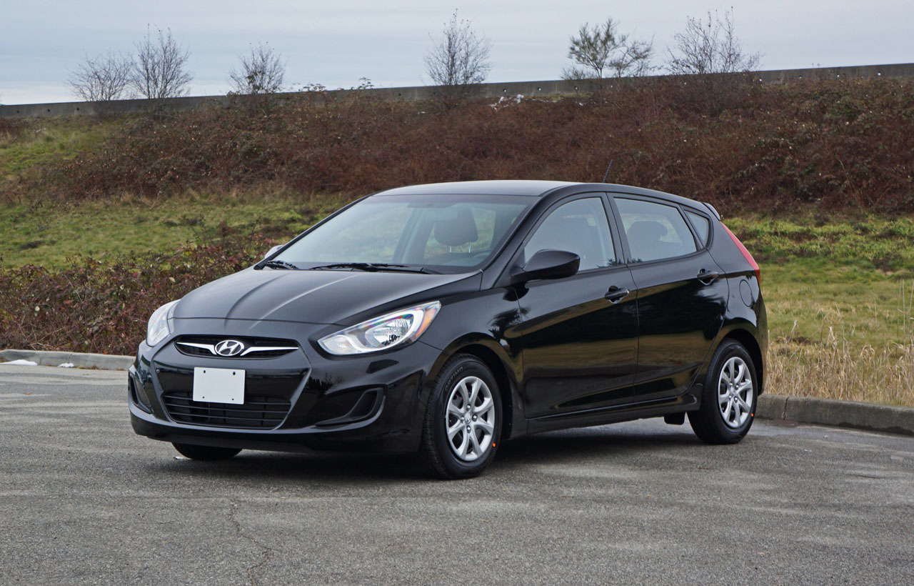 2014 hyundai shop accent se