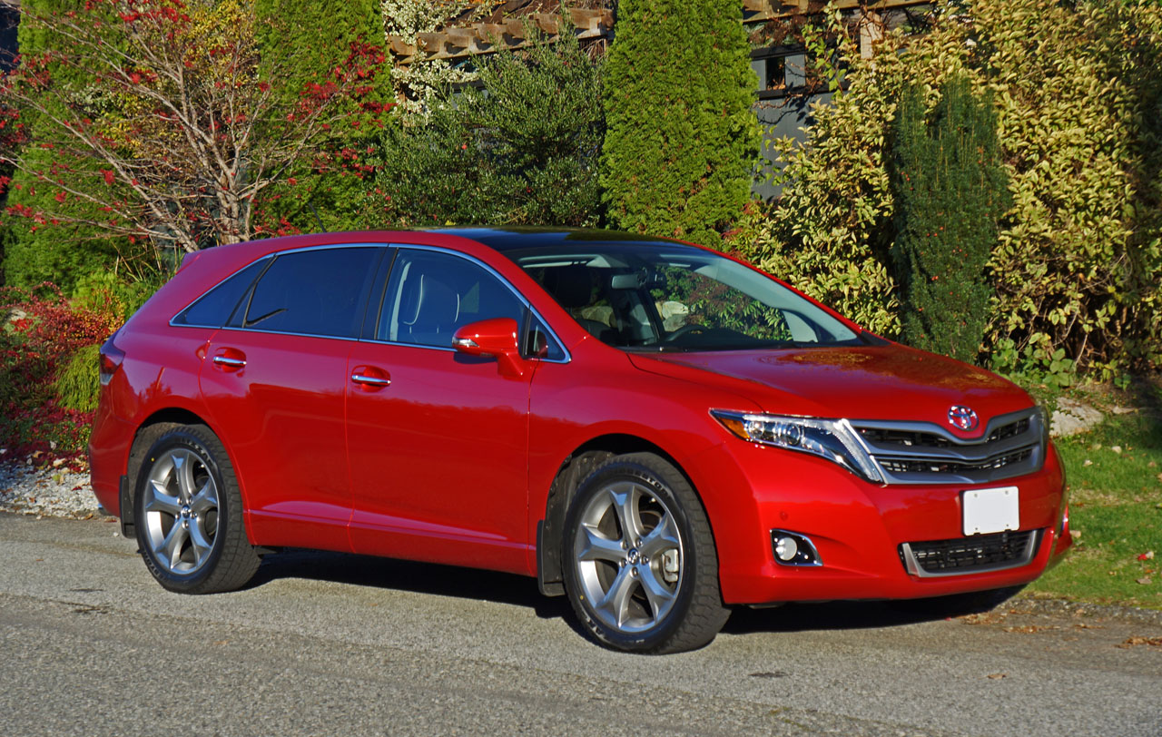 2015 Toyota Venza V6 AWD Limited Road Test Review | The Car Magazine