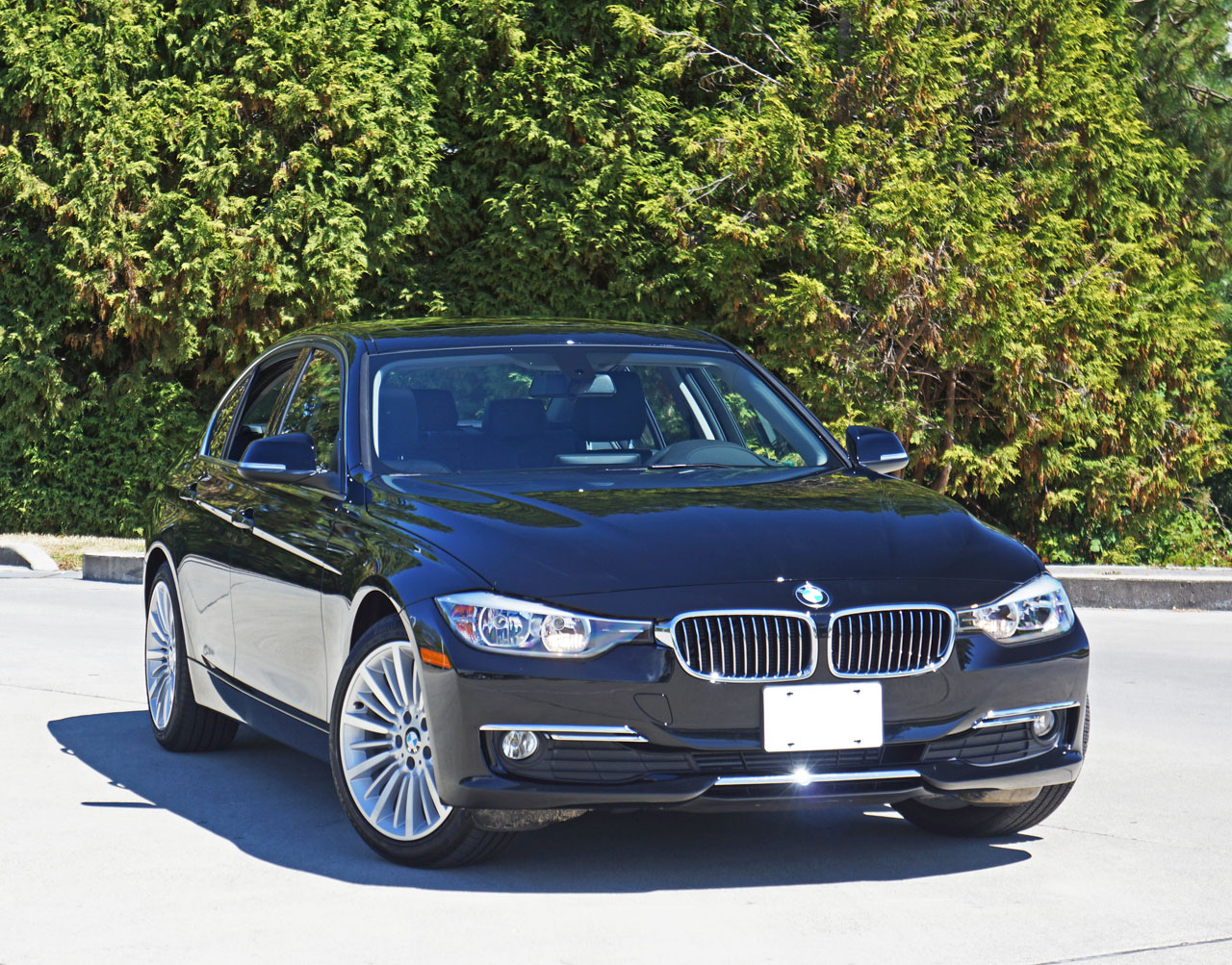 2015 BMW 320i xDrive Road Test Review | The Car Magazine