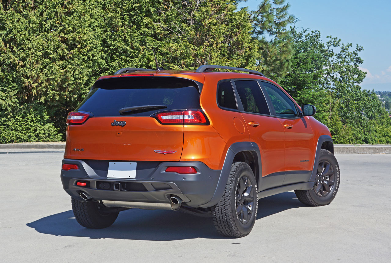 2015 Jeep Cherokee Trailhawk 4×4 Road Test Review The