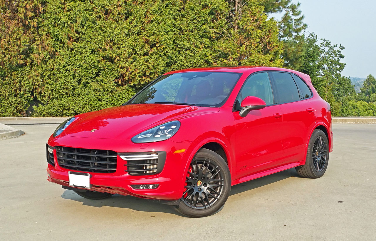 2015 Porsche Cayenne GTS