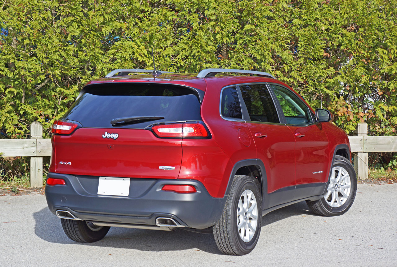2016 Jeep Cherokee North 3.2 V6 4×4 Road Test Review The