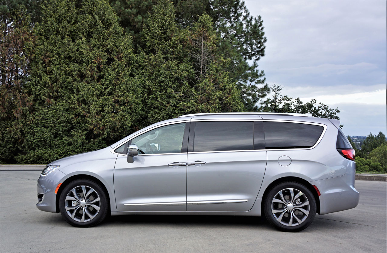 2017 Chrysler Pacifica Limited Road Test The Car Magazine