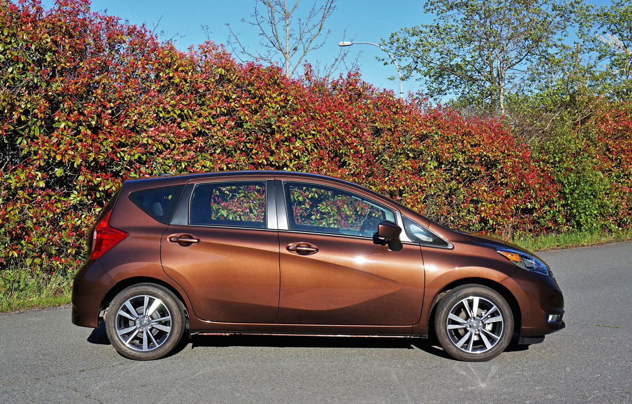 Nissan note he12. Nissan Note 2017. Nissan Note 2023. Ниссан ноут е12. Nissan Note 217.