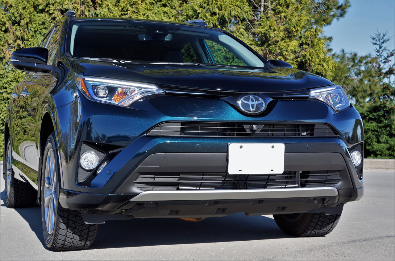 2017 Toyota RAV4 Limited Platinum AWD Road Test | The Car Magazine