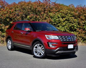 17 Ford Explorer Limited 4wd Road Test The Car Magazine