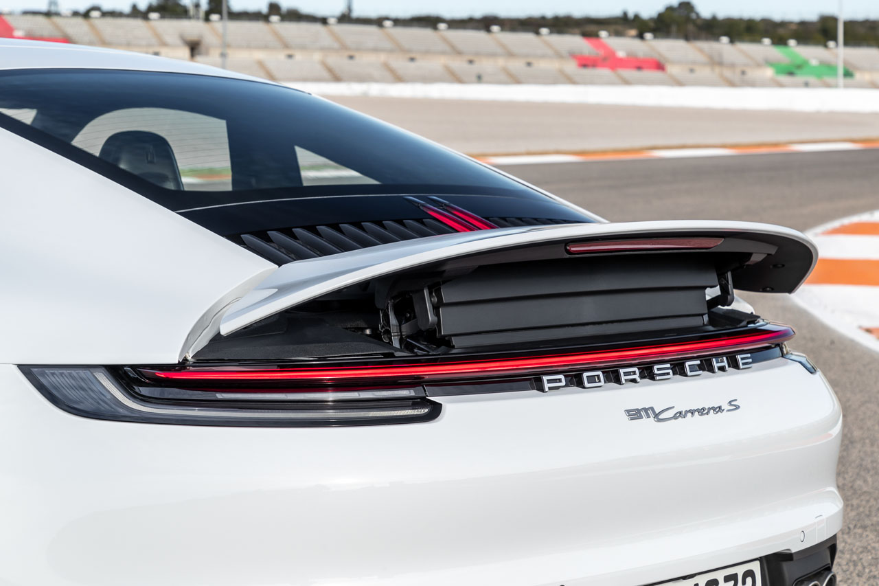 Adaptive Aerodynamics improve new 911 | The Car Magazine