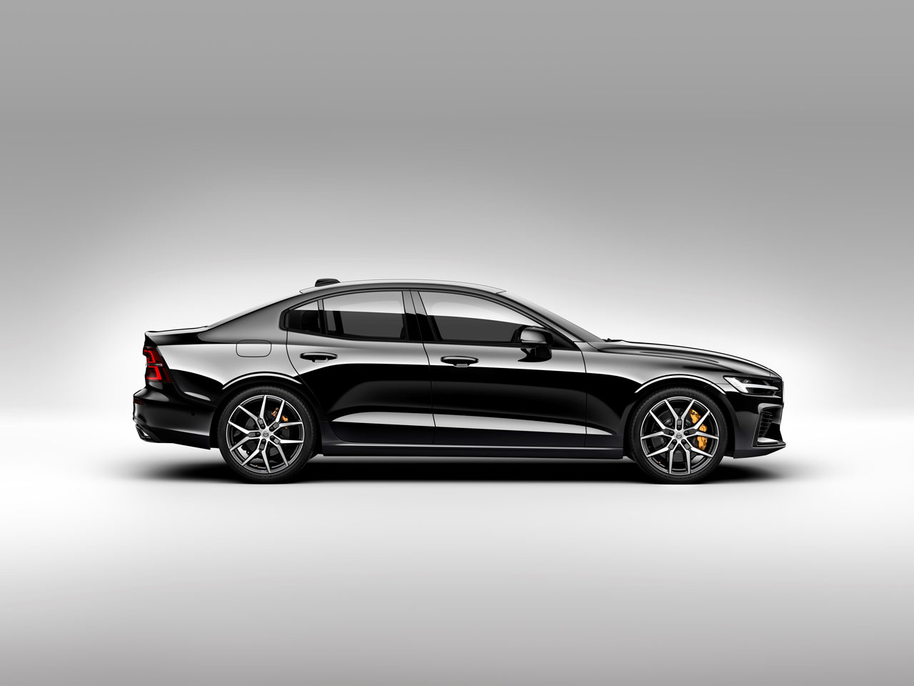 2024 Volvo V60 Polestar Engineered Body Erinna Rochette