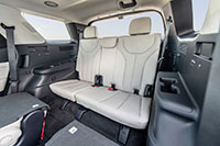 The 2023 Hyundai Palisade's third row receives optional heated cushions.