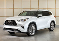 2023 Toyota Highlander is mostly carryover, except for what's under the hood.