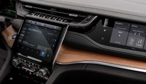 Console for the Jeep Grand Cherokee