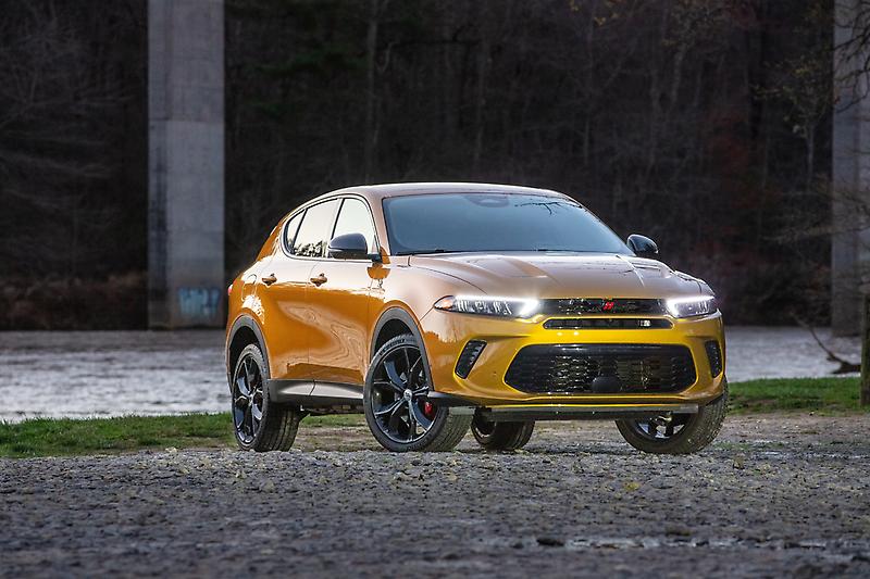 Dodge Hornet Front View
