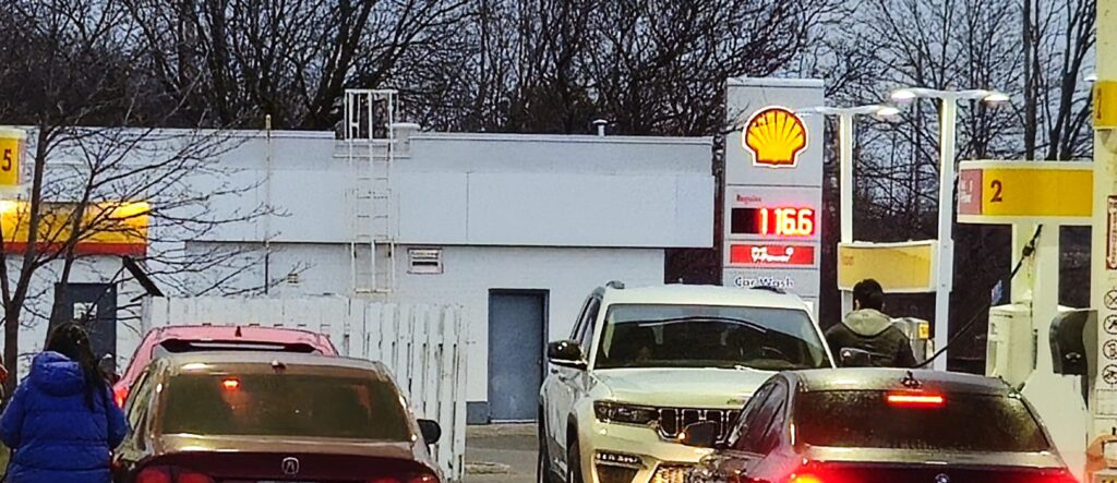 Customers Lined Up For Discounted Gas Price At 6 P.M.