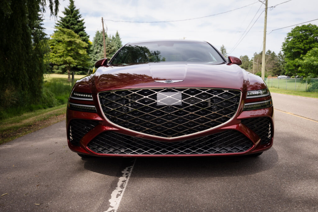 2025 Genesis G80 - Grille