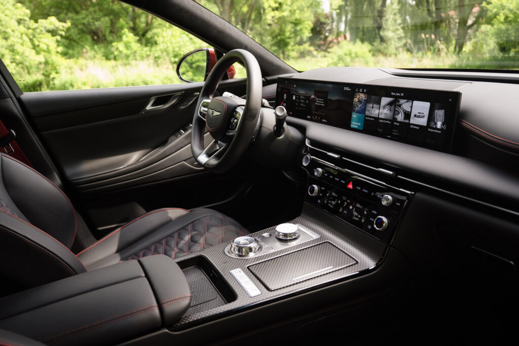 2025 Genesis G80 - Front Cabin