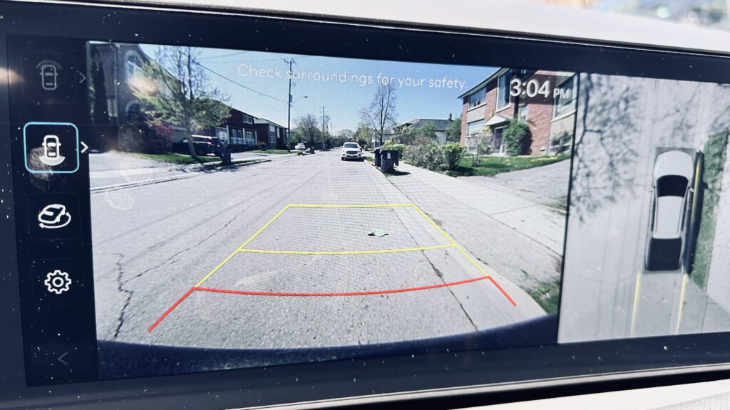 2025 Hyundai Santa Crux Backup Camera View