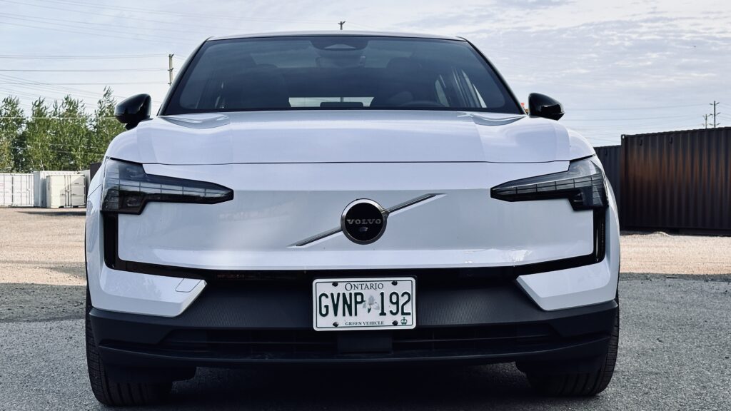 2025 Volvo EX30 - Front