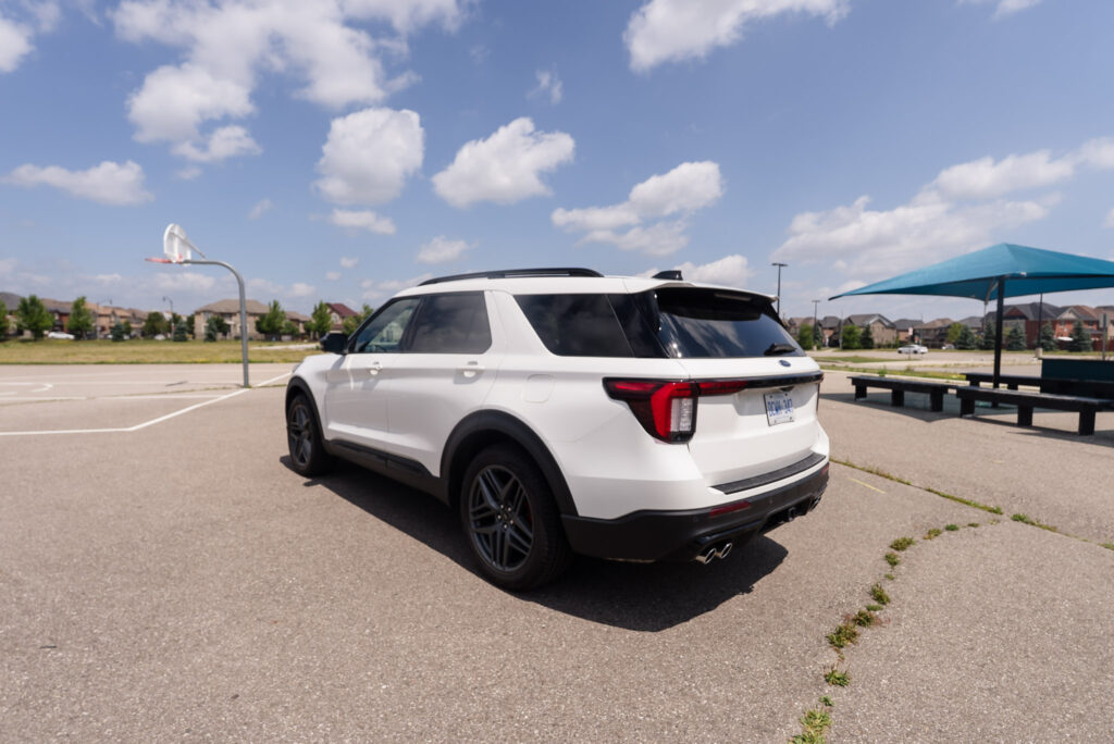 Ford Explorer - Left Rear