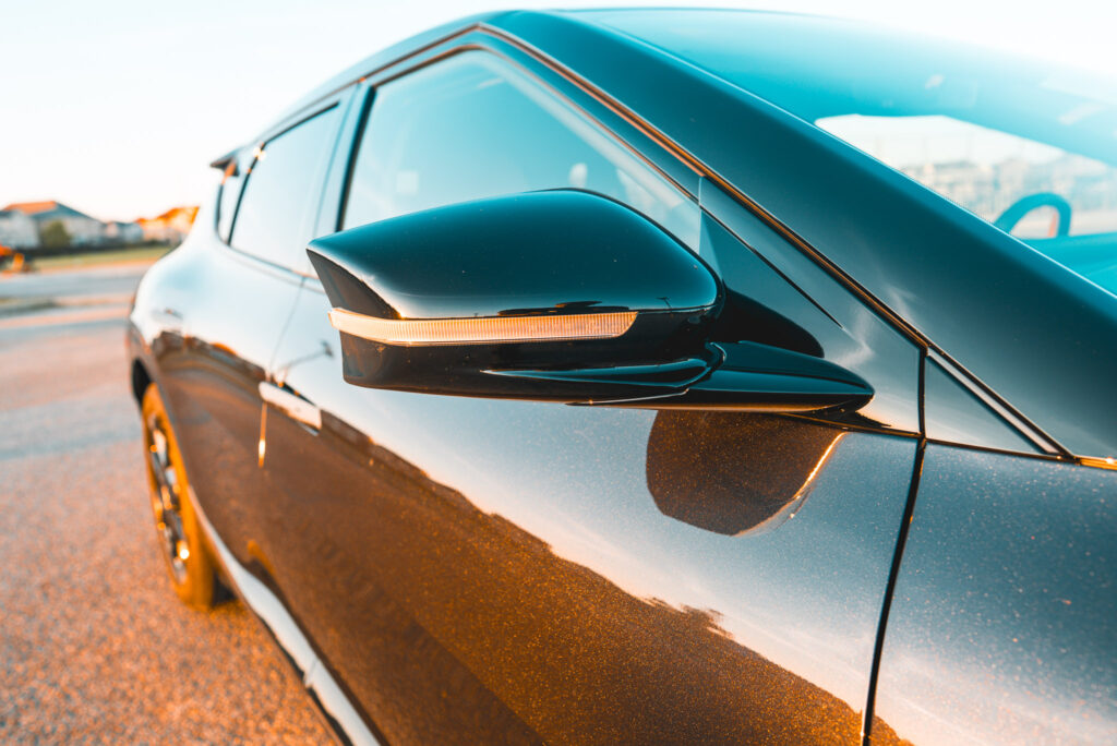 2025 Kia EV6 - Right