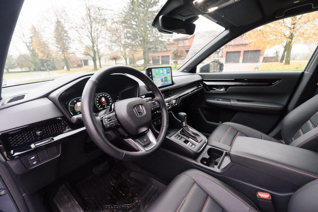2026 Honda CR-V Hybrid AWD - Left Front Cabin