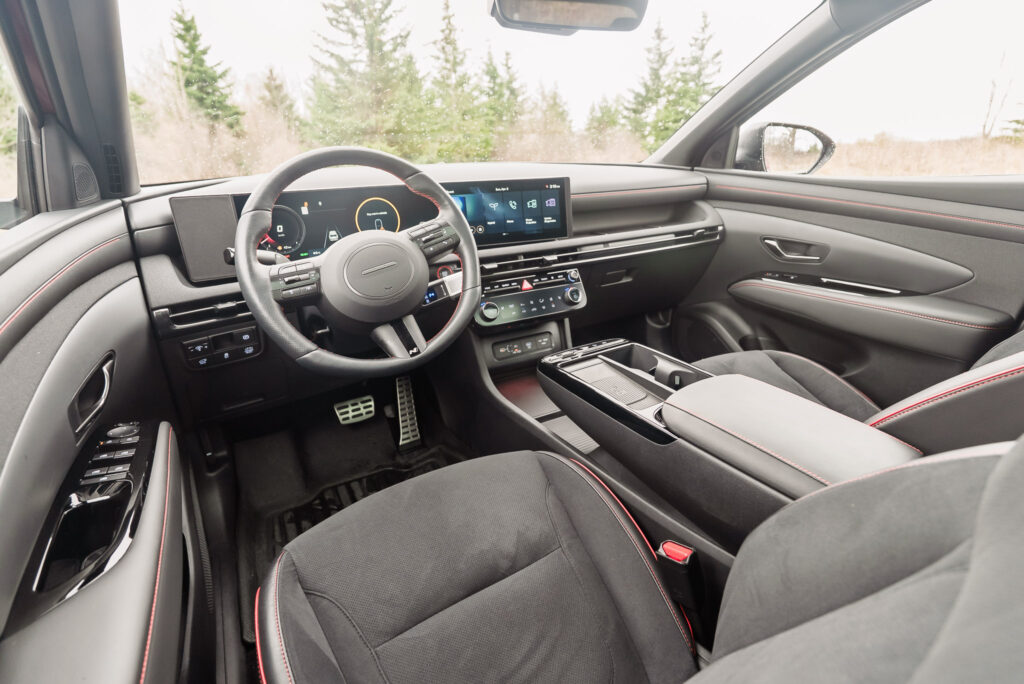 2026 Hyundai Tucson Hybrid N-Line - Front Cabin