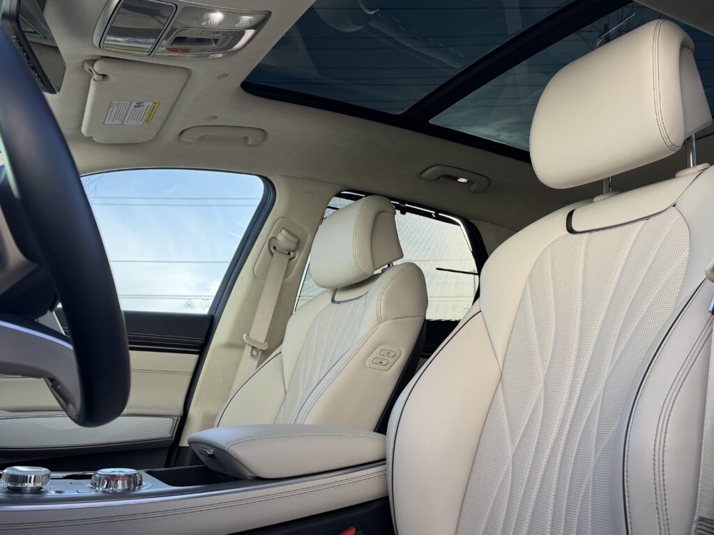2026 Genesis GV70 2.5T Prestige AWD - Front Seat