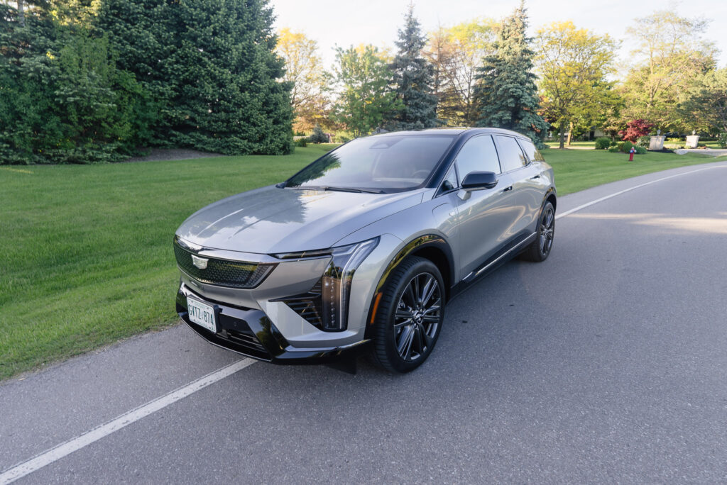 2026 Cadillac OPTIQ Premium Sport AWD Front Left