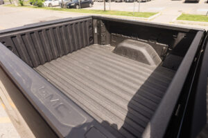 2026 GMC Sierra 1500 Pro 4x4 - Pickup bed