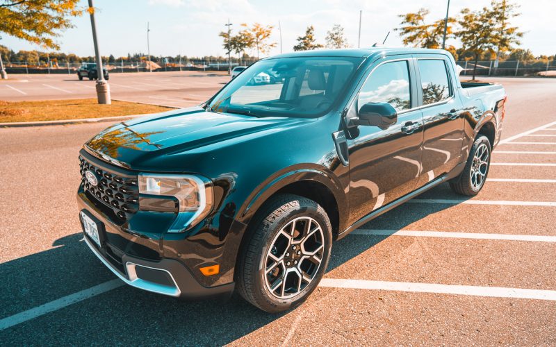 2025 Ford Maverick Hybrid - Left Front