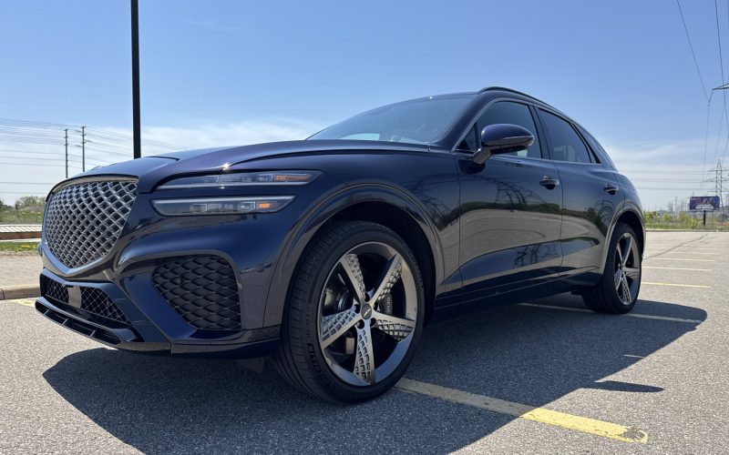 2025 Genesis GV70 3.5T - Front Left