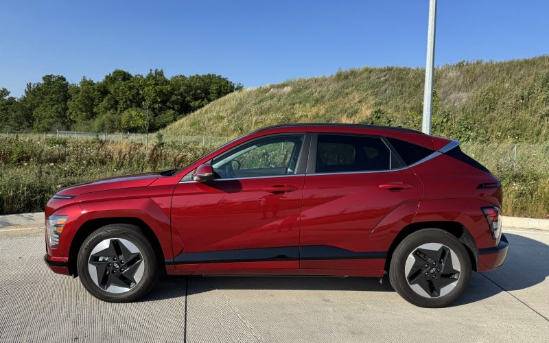 2025 Hyundai Kona Electric- Left Side