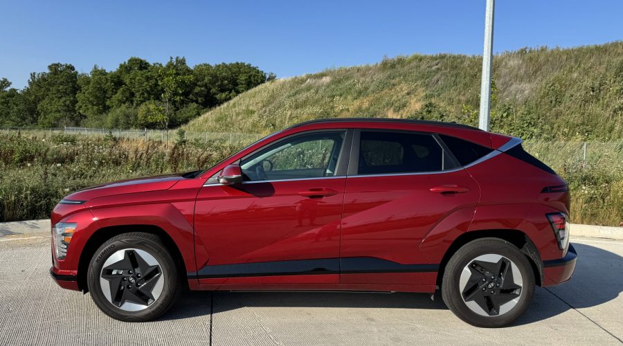 2025 Hyundai Kona Electric- Left Side
