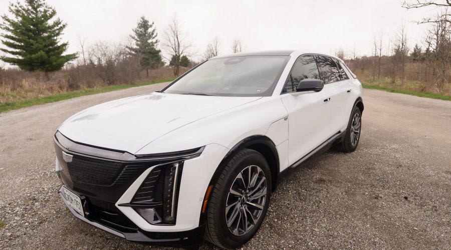 2026 Cadillac LYRIQ Signature Sport AWD - Left Front