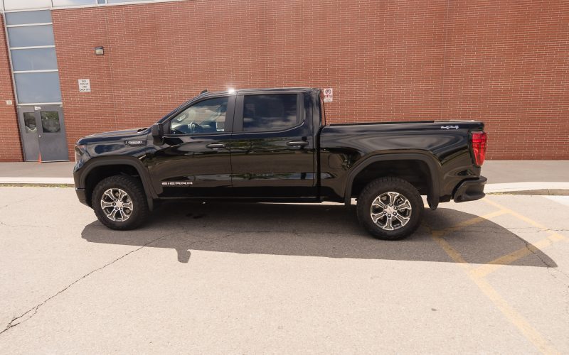 2026 GMC Sierra 1500 Pro 4x4 - Left side