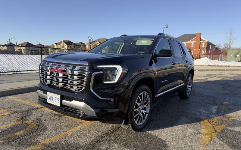 2026 GMC Terrain AWD Denali Left front