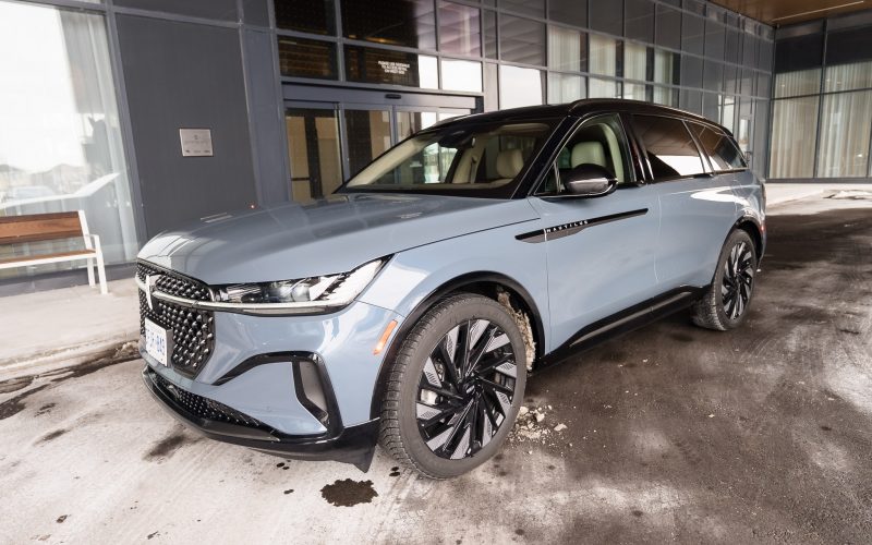 2026 Lincoln Nautilus - Front Left