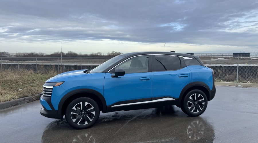 2026 Nissan Kicks SV AWD - Front Left